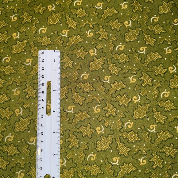 Gingerlily Green Mossy - Renee Nanneman of Need'l Love - Andover Fabrics - 1 Yd - Picture 2 of 6